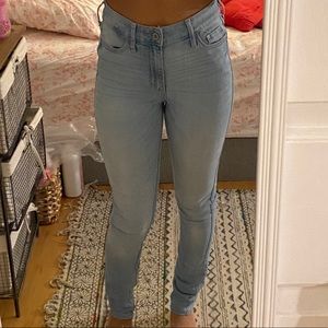 Hollister Light Wash Jeans